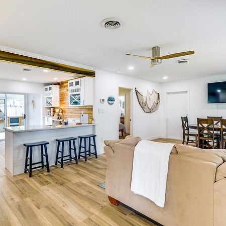 Pet-Friendly Cocoa Beach Home Walk To Beach! Экстерьер фото